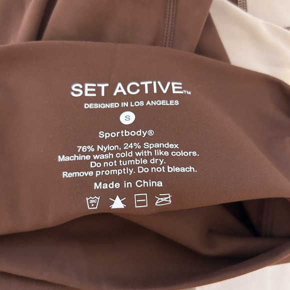 Set Active Set - Picture 5 of 8